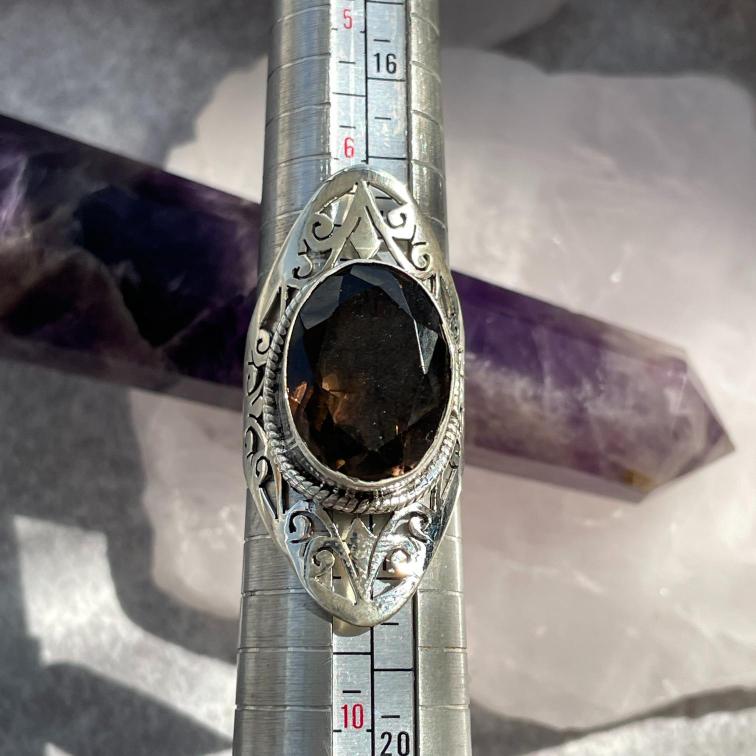 Sterling Silver Ring - Smokey Qtz - SZ8 - 01 Sterling Silver Ring - Smokey Qtz - SZ8 - 01